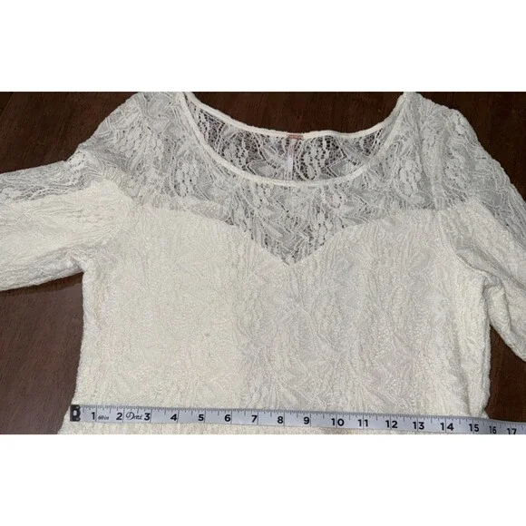 Free People Cream Lace Skater Mini Dress 3/4 Sleeve Bridal Shower Wedding M - Picture 14 of 14